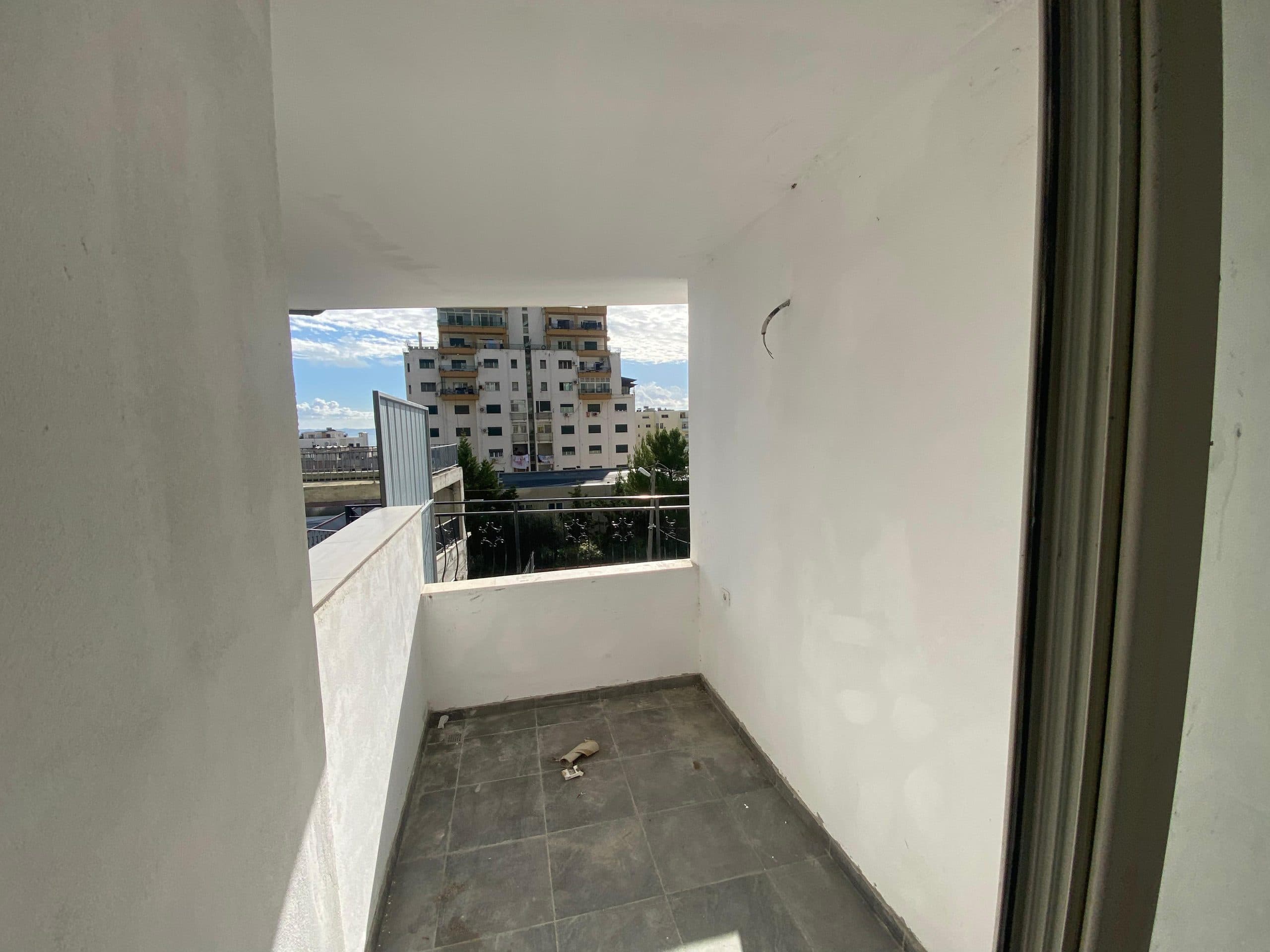 SHITET APARTAMENT 2+1+2, VOLLGA, DURRES. 2