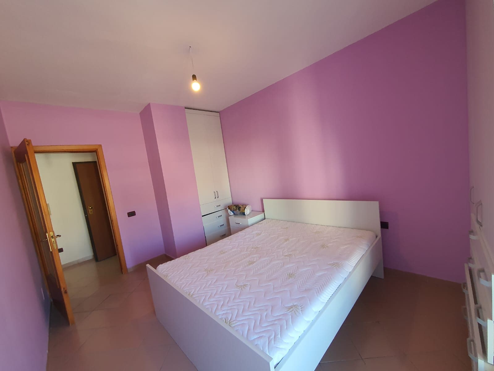 JEPET ME QERA APARTAMENT 1+1 ME PAMJE DETI,VOLLGA,DURRES. 4