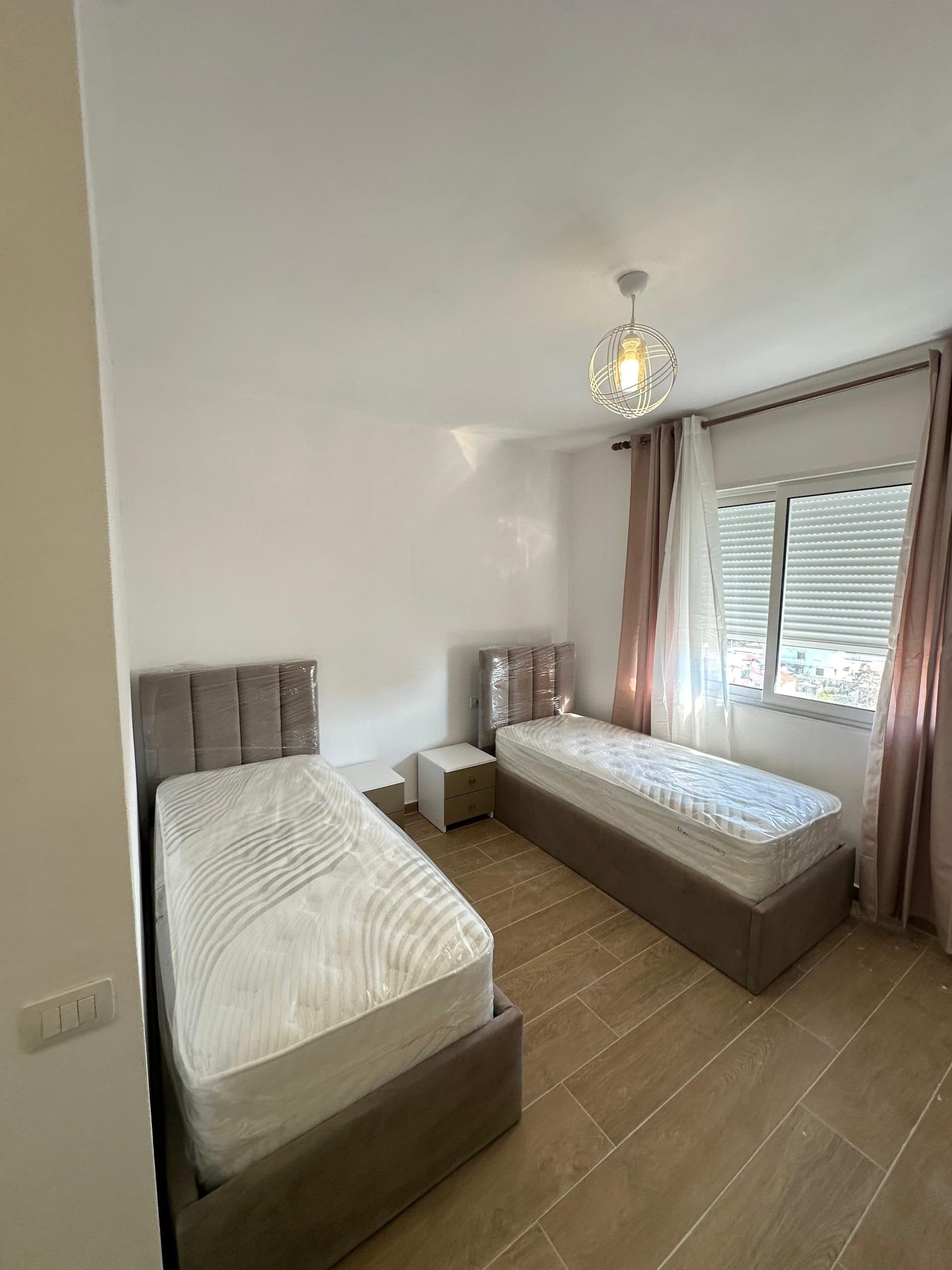 JEPET ME QERA APARTAMENT 2+1, KALI I TROJES PLAZH, DURRES. 4