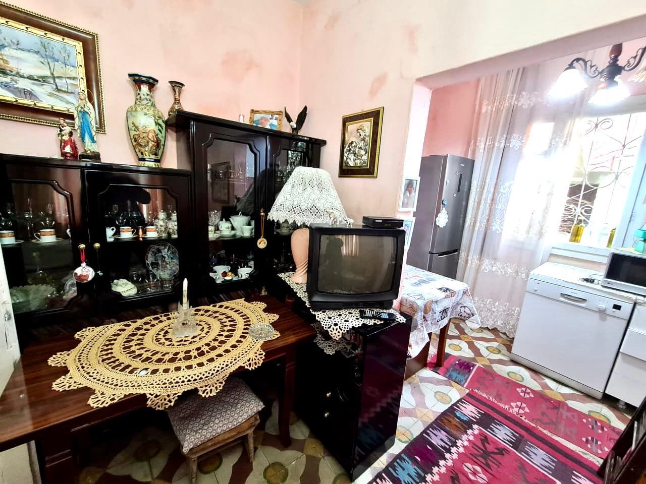 SHITET SHTEPI PRIVATE PRANE KAZAZIT, DURRES. 3