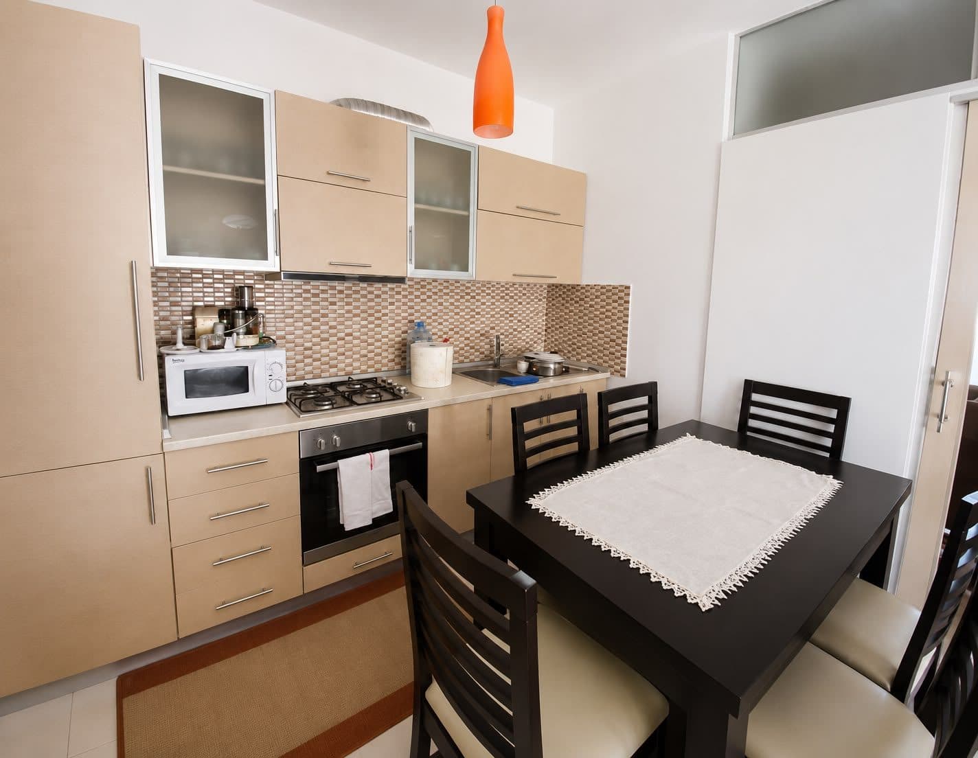 JEPE ME QERA APARTAMENT 1+1 PRANE RAJONIT TE POLICISE, DURRES