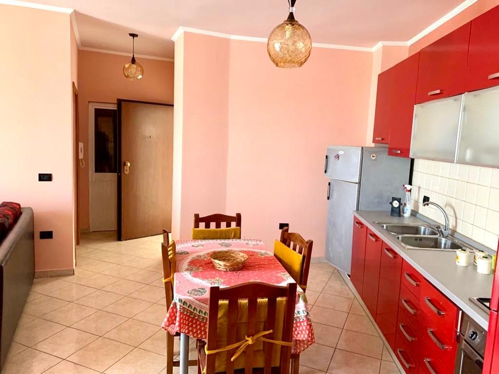 JEPET ME QERA APARTAMENT 2+1 , PERBALL PORTIT , DURRES. ( Vetem per te huaj ) 4