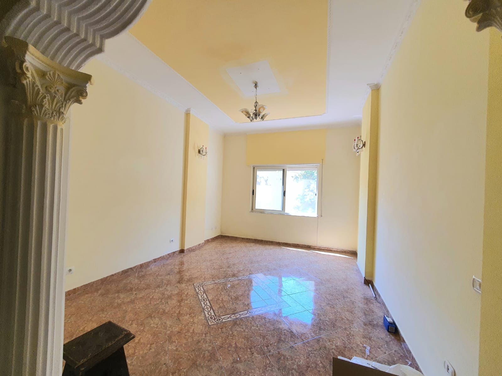 SHITET APARTAMENT 2+1 PRANE SHKOLLES GJERGJ KASTRIOTI,DURRES. 3