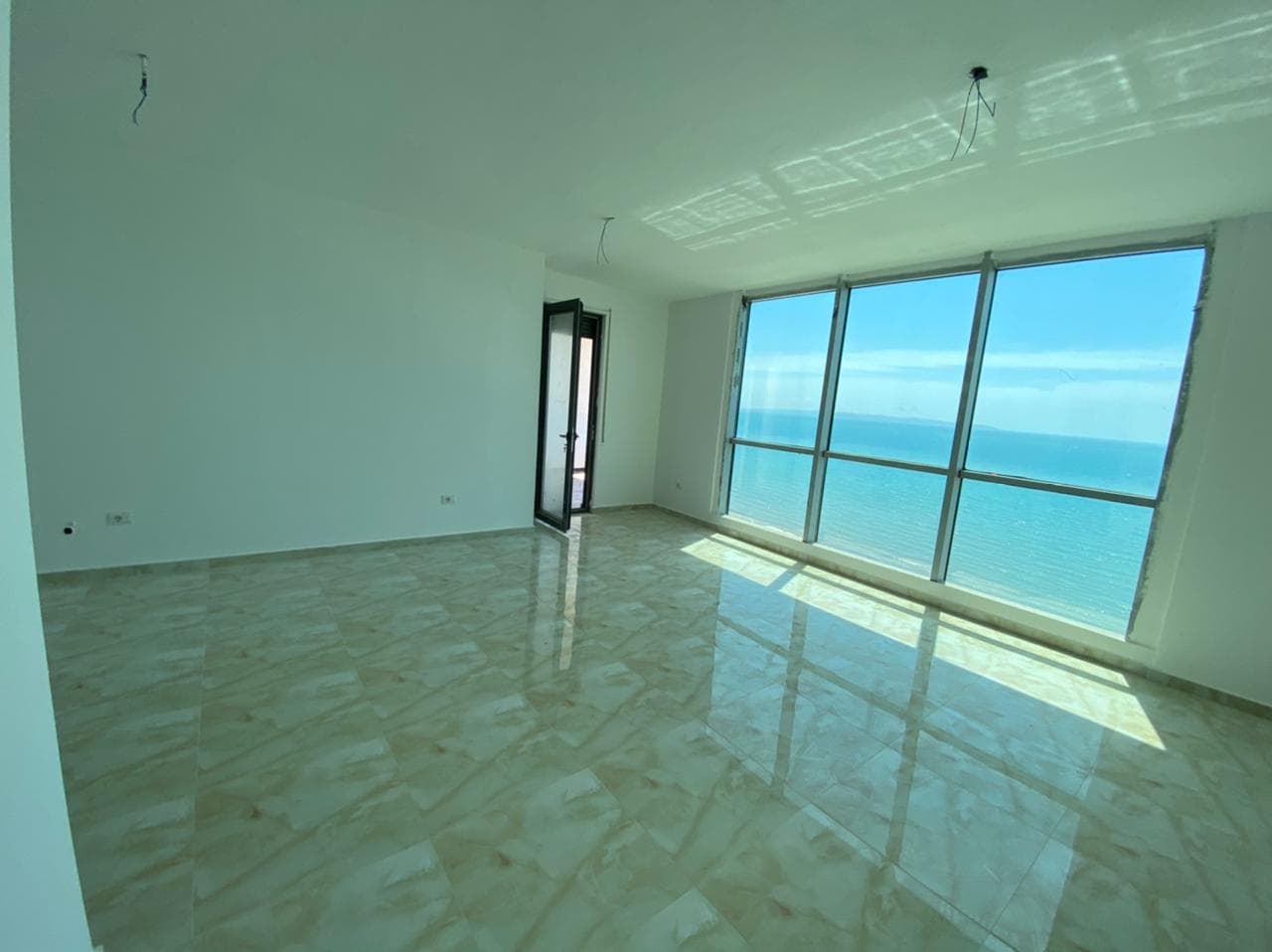 SHITET APARTAMENT 1+1 RRUGA TAULANTIA, VOLLGA, DURRES. 2