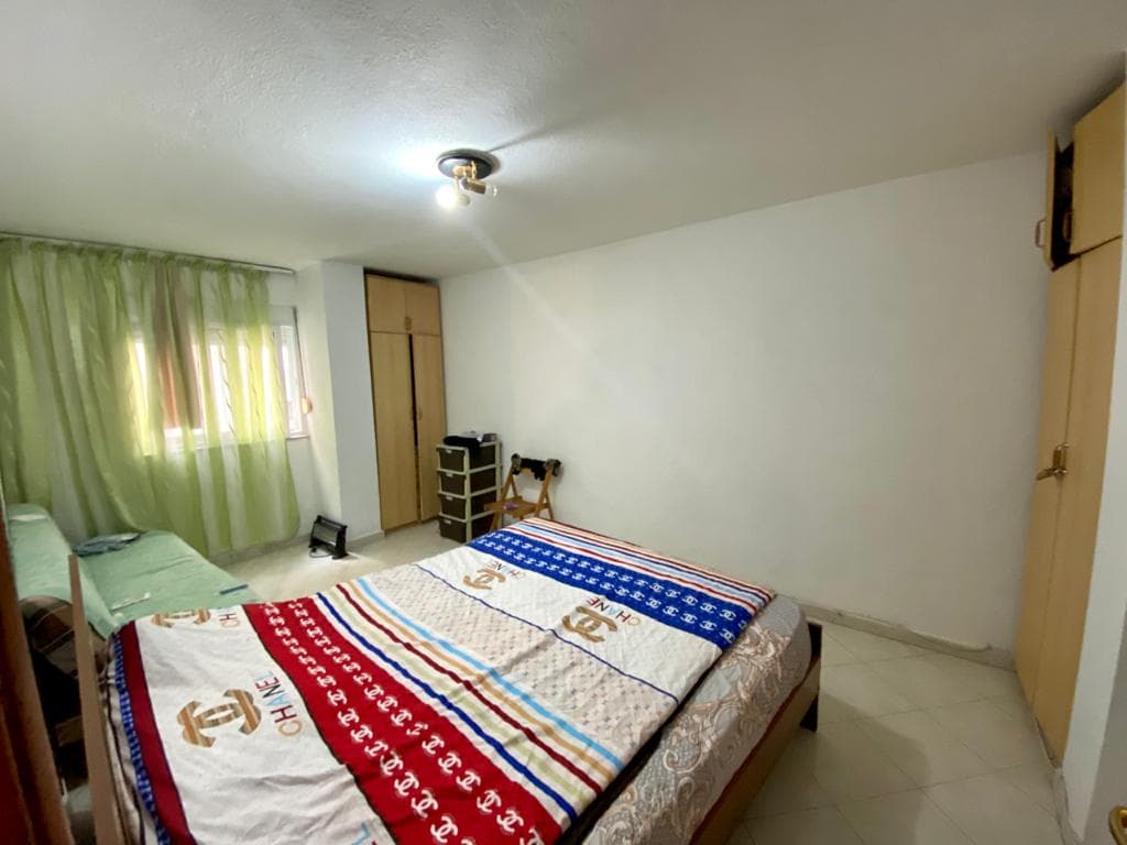SHITET APARTAMENT 1+1 PRANE UJESJELLESIT, DURRES. 2