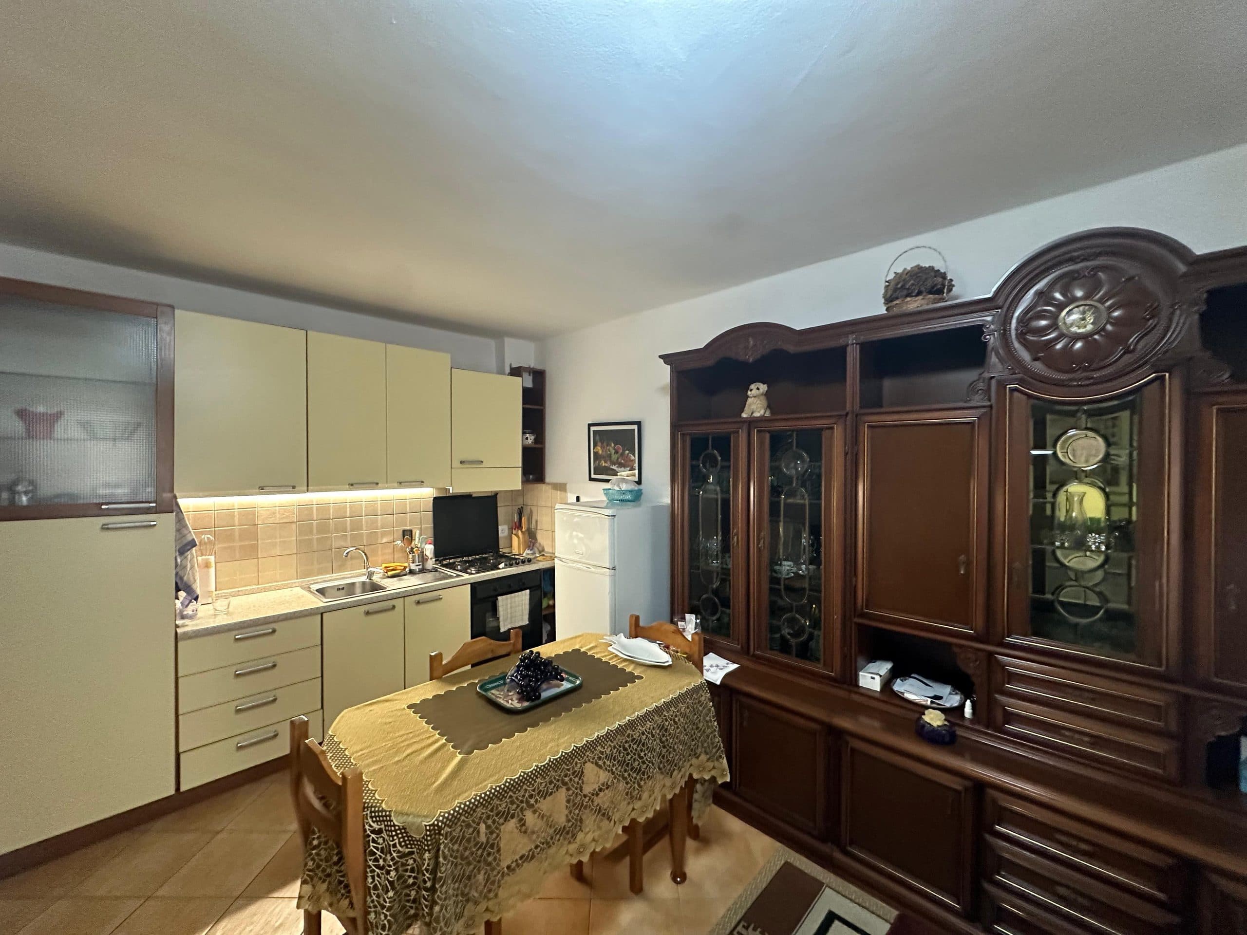 SHITET APARTAMENT 1+1, PALLATI SPORTIT, DURRES. 2