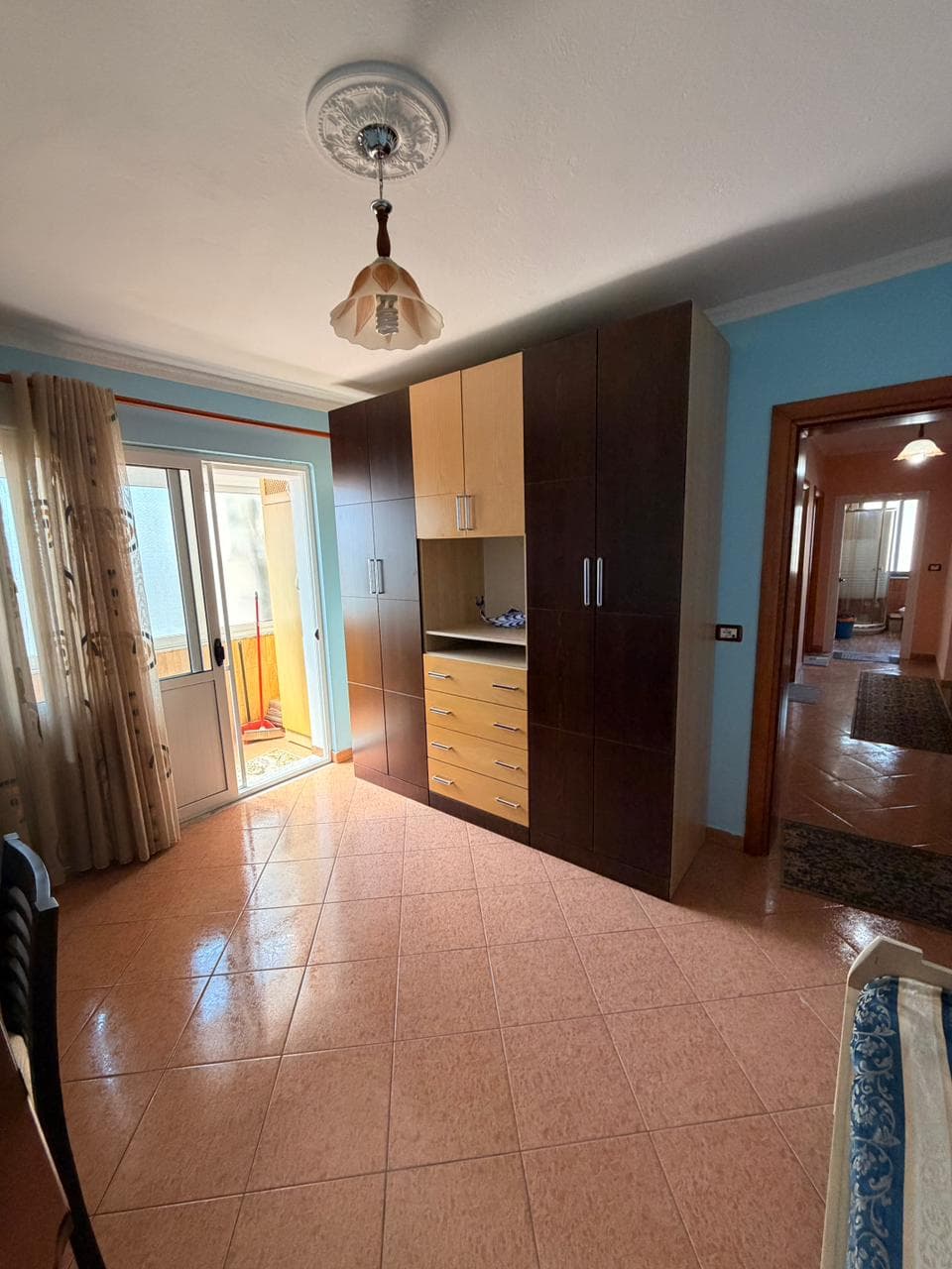JEPET ME QERA APARTAMENT 2+1 PRANE DEGES SE POLICISE, DURRES 4
