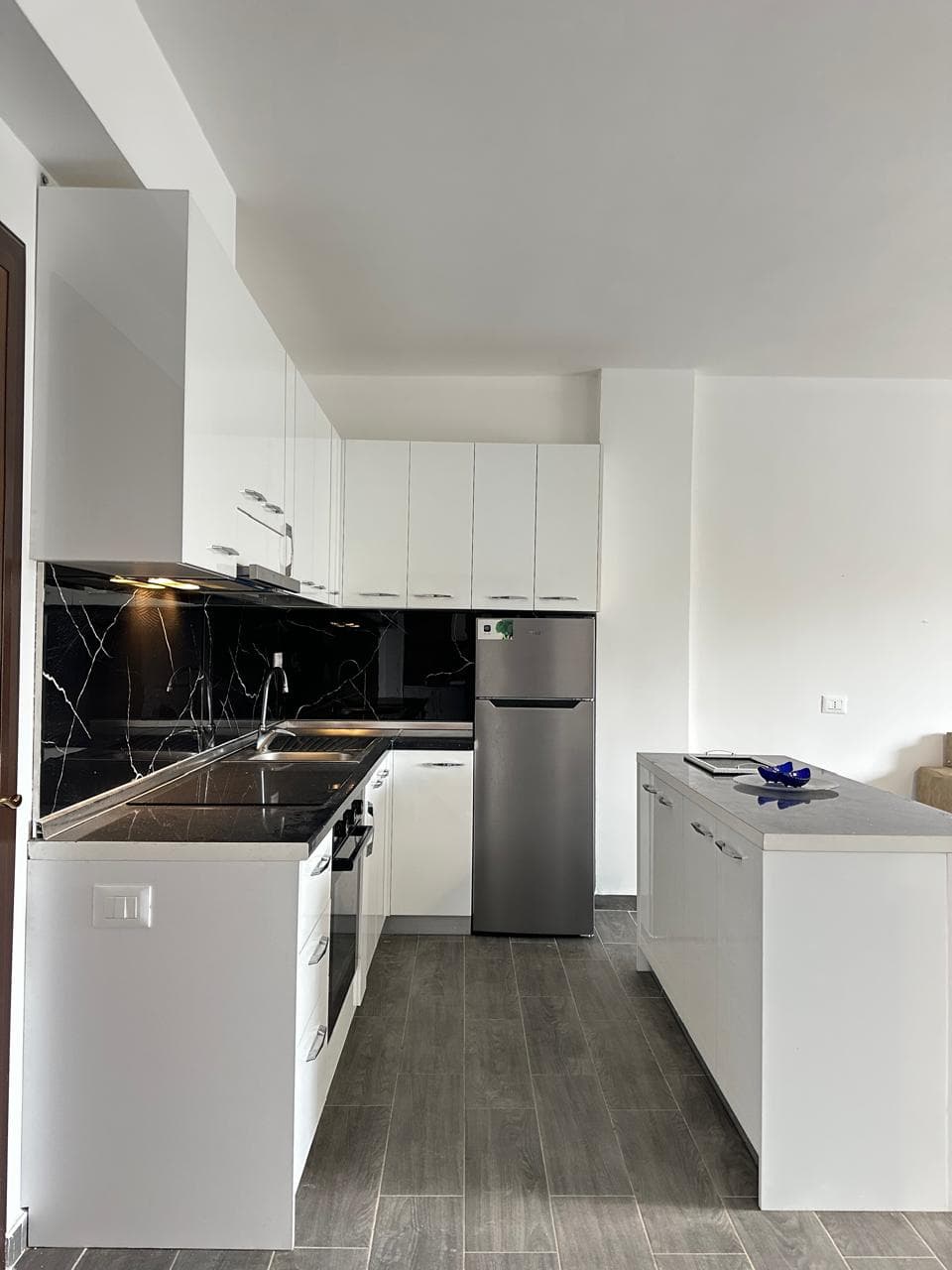 SHITET APARTAMENT 1+1 GOLEM, DURRES 3