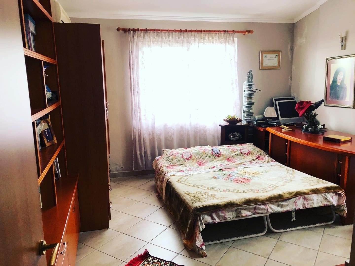 SHITET PAPAFINGO NE PLAZH,DURRES! 4