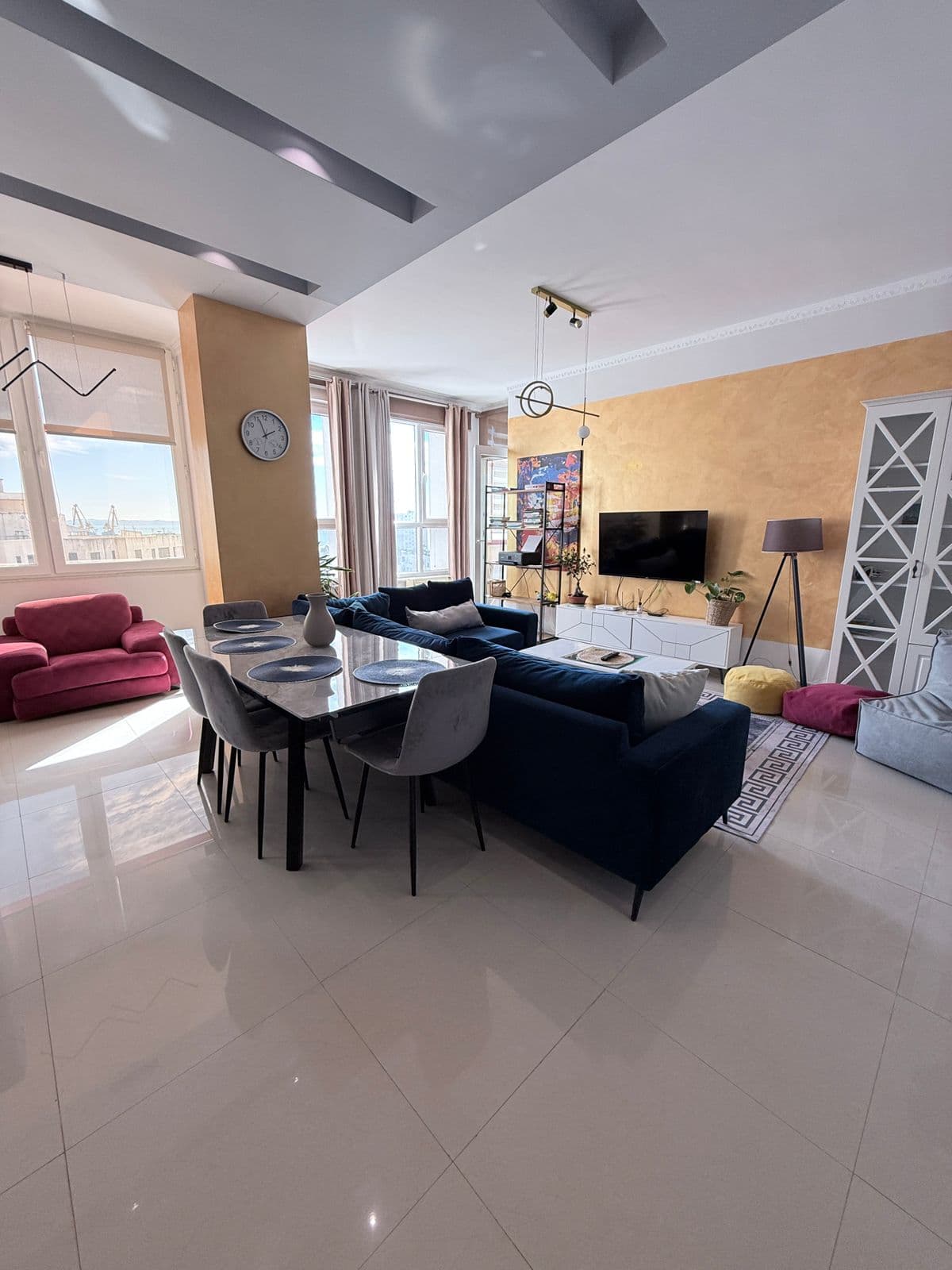 JEPET ME QERA APARTAMENT 2+1+2 QENDER DURRES