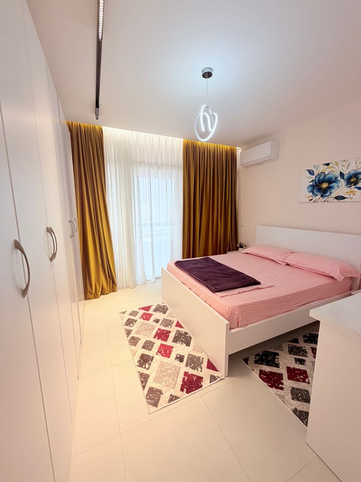 JEPET ME QERA APARTAMENT 1+1 POSTA DURRES