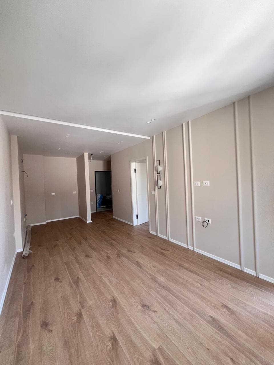 SHITET APARTAMENT 1+1 MALI I ROBIT, KAVAJE 3