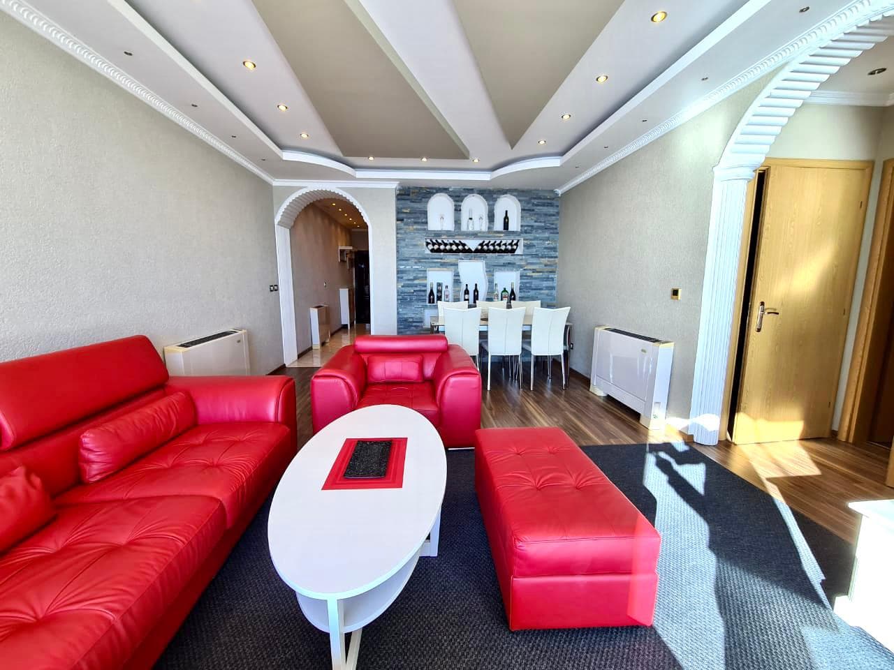 SHITET APARTAMENT 3+1 ME PAMJE NGA DETI PRANE RROTES KUQE , PLAZH , DURRES. 2