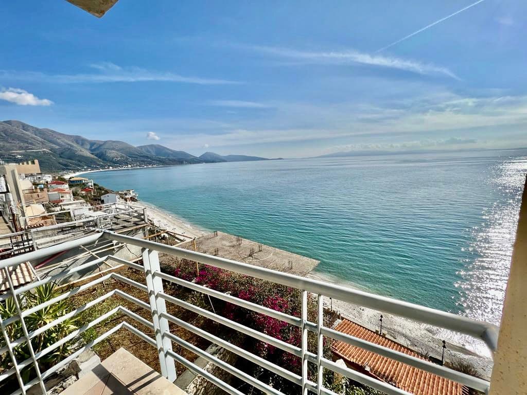 SHITET HOTEL ME PAMJE NGA DETI , QEPARO, VLORE.
