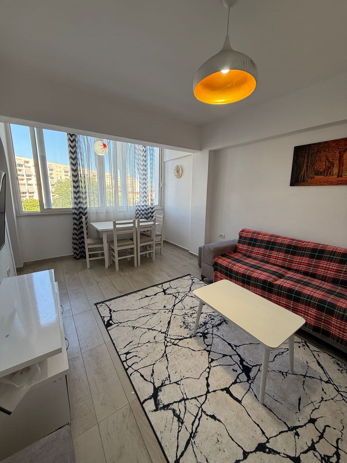JEPET ME QERA APARTAMENT 2+1 ZONA PRANVERES DURRES 2