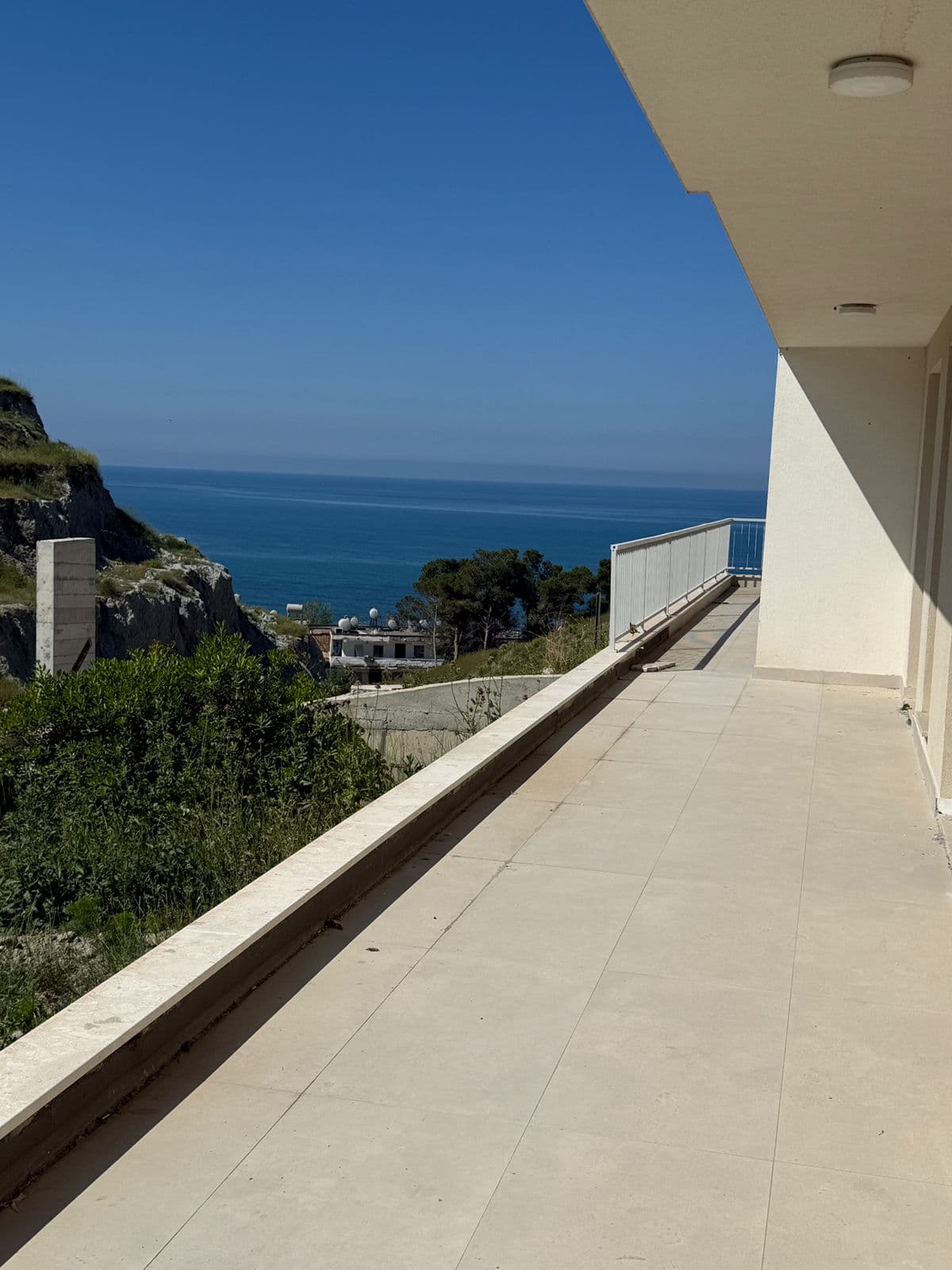 SHITET APARTAMENT 2+1 DYRRAKIUM-RESORT
