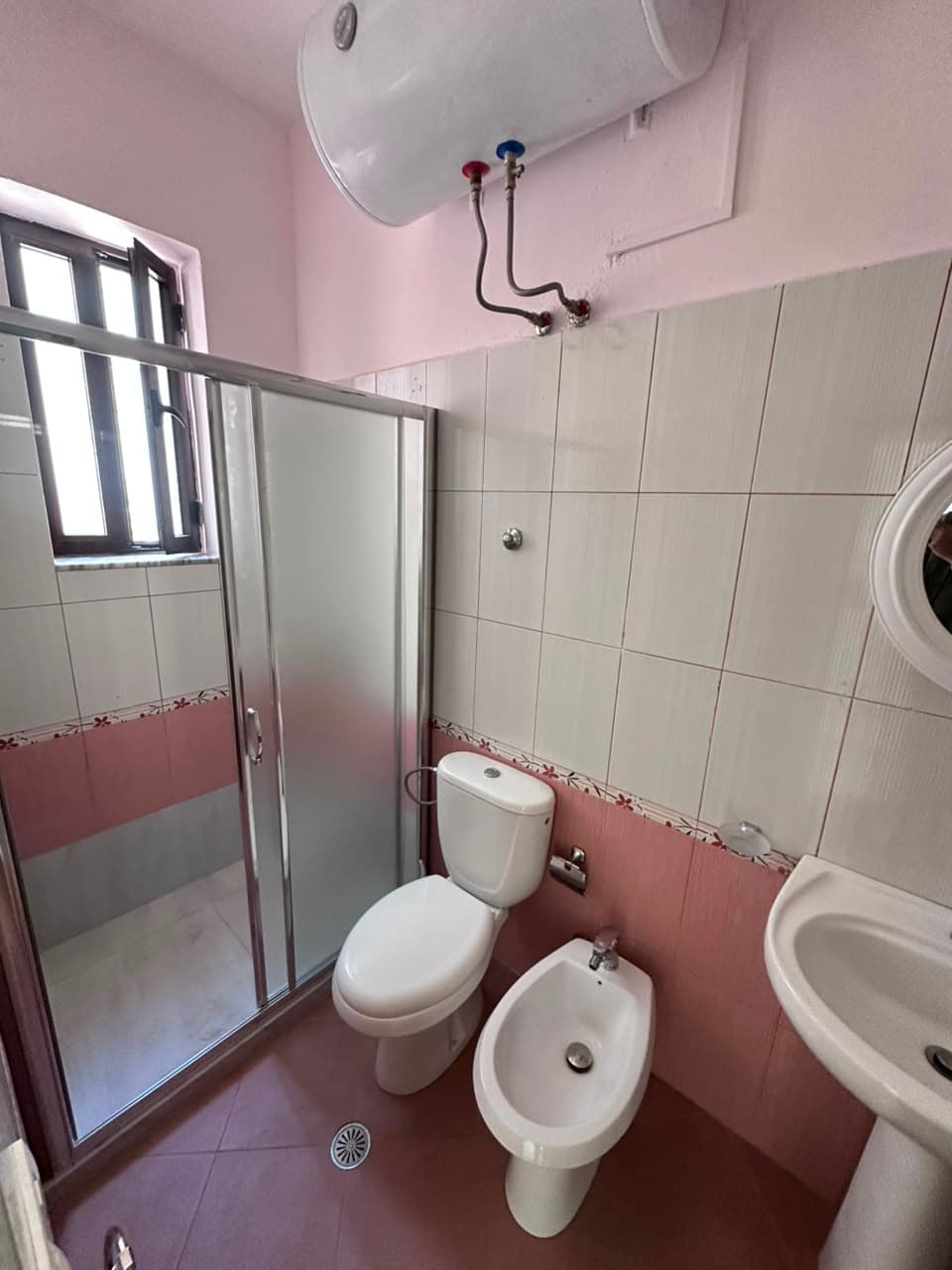 JEPET ME QERA APARTAMENT 1+1 PRANE PRANVERES, DURRES 3