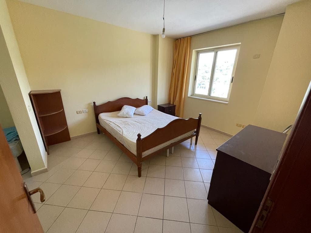 JEPET ME QERA APARTAMENT 1+1 , PRANE HOTEL MAJESTIC, PLEPA, DURRES. 2