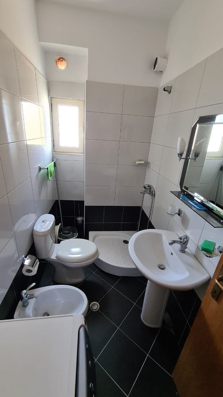 SHITET APARTAMENT 1+1 PRANE FLORIDES, PLAZH, DURRES. 3