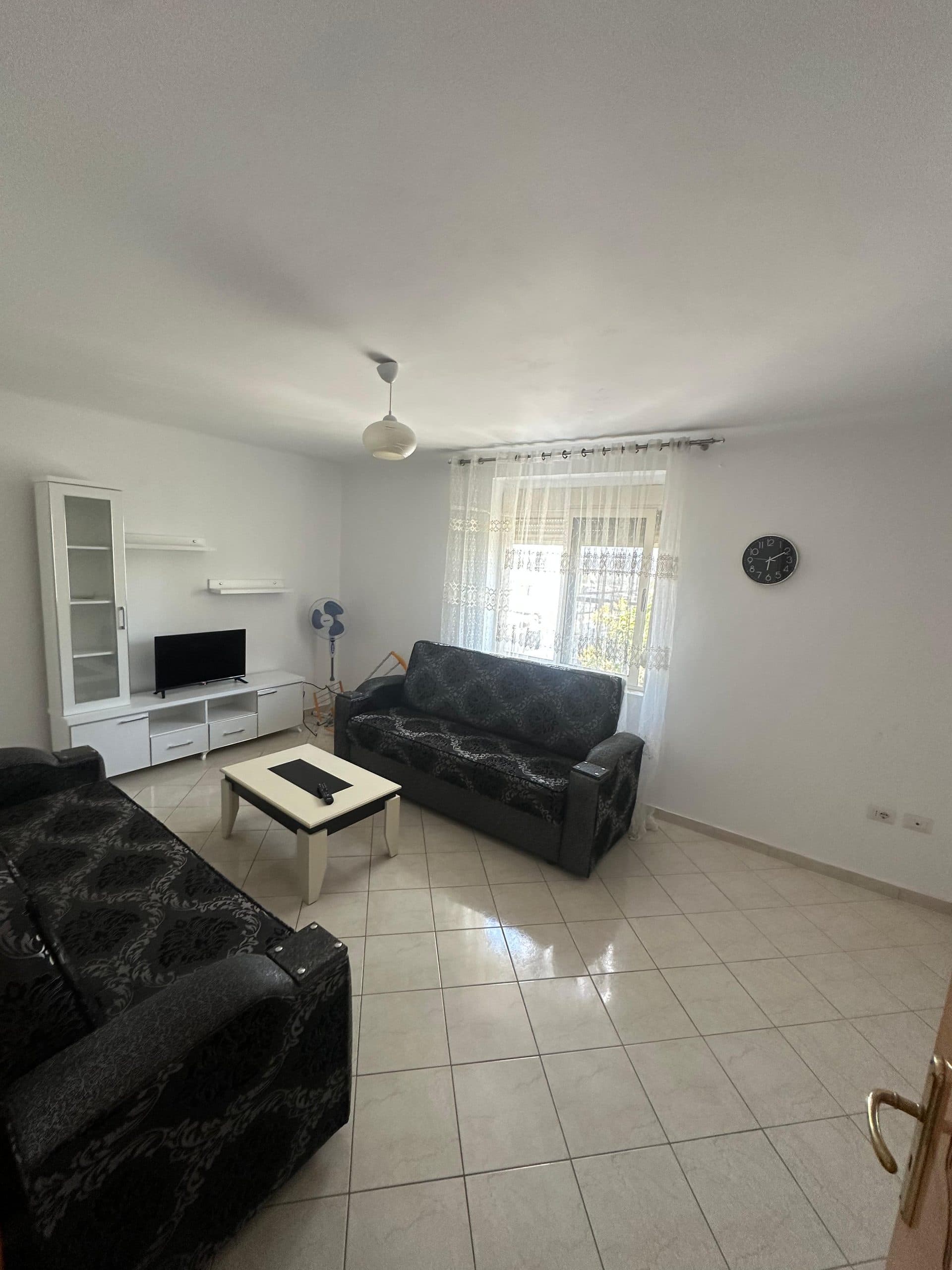 JEPET ME QERA APARTAMENT 2+1, SHKOZET, DURRES. 3