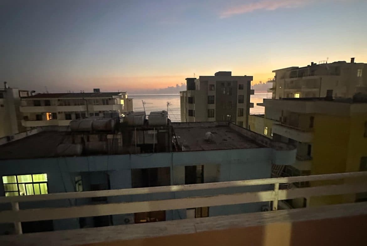 SHITET APARTAMENT 2+1+2 PAMJE DETI, PLAZH HEKURUDHA, DURRES. 2