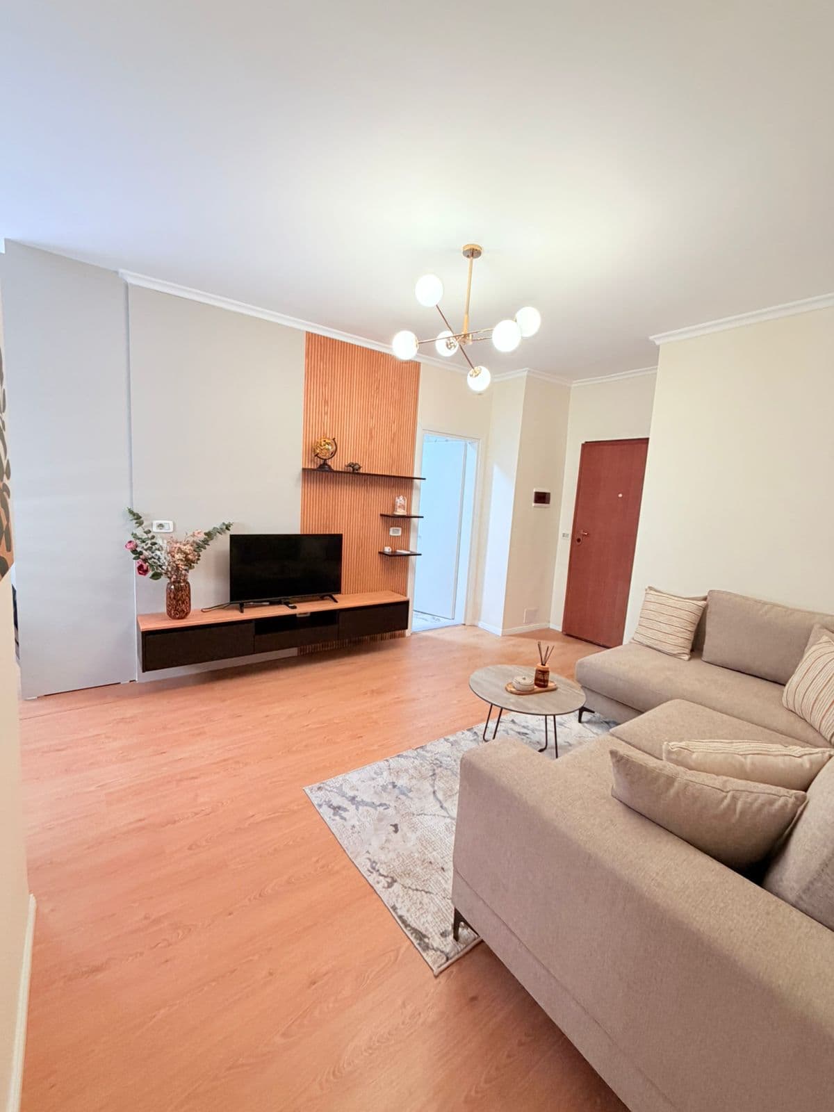JEPET ME QERA APARTAMENT 1+1 NE ZONEN E VOLLGES, DURRES 3