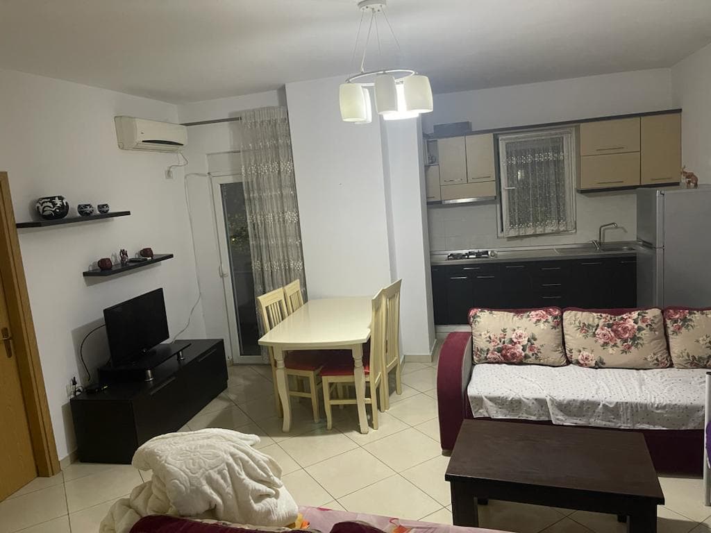 JEPET ME QERA APARTAMENT 1+1, RROTA KUQE,PLAZH,DURRES.