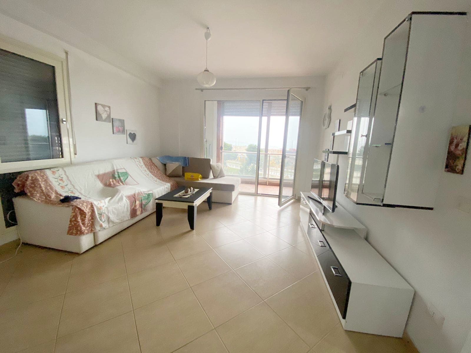 SHITET APARTAMENT 2+1 ME PAMJE NGA DETI,PORT VIEW,DURRES. 3