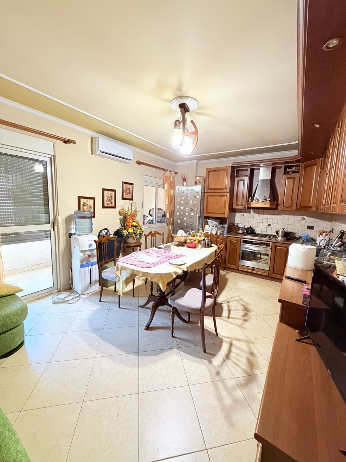 SHITET APARTAMENT 3+1+2 PRANVERA,DURRES. 4