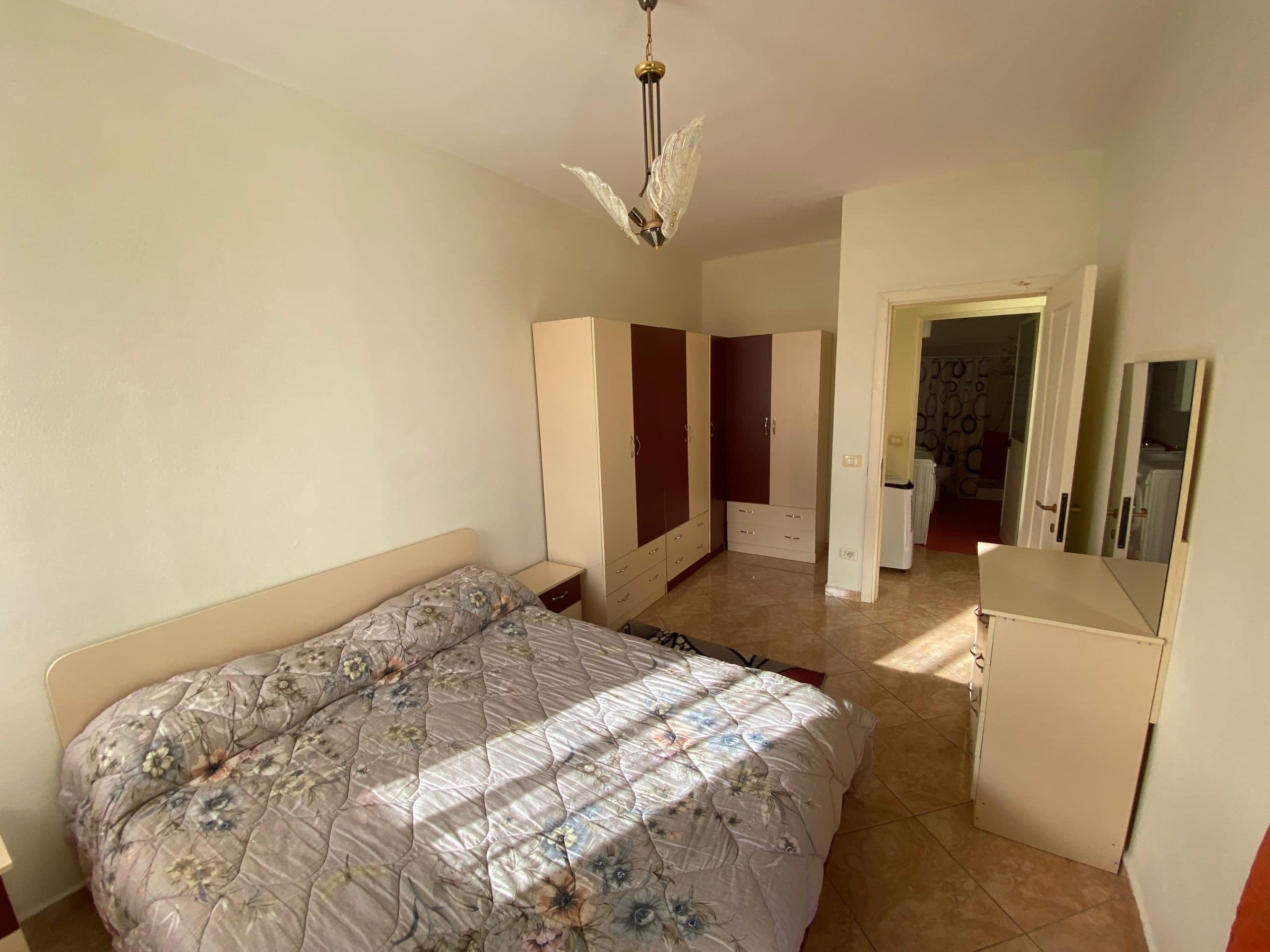 JEPET ME QERA APARTAMENT 1+1, PRANE TREGUT, DURRES. 3