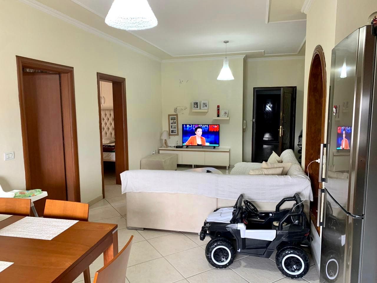 SHITET APARTAMENT 3+1 PRANE ISH RAJONIT TE POLICISE, DURRES. 3