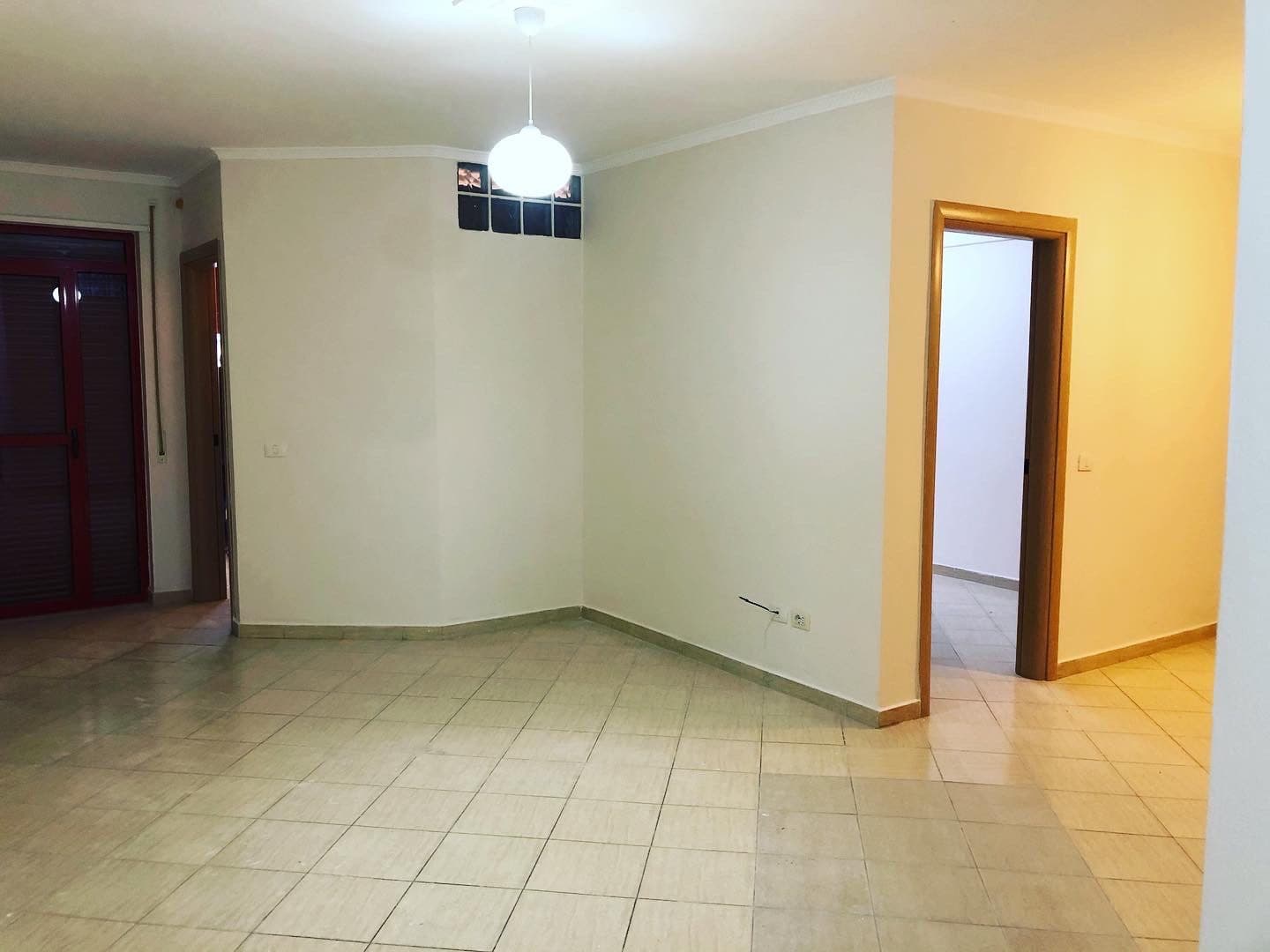 JEPET ME QERA APARTAMENT 2+1 I PAMOBILUAR,DURRES! 4