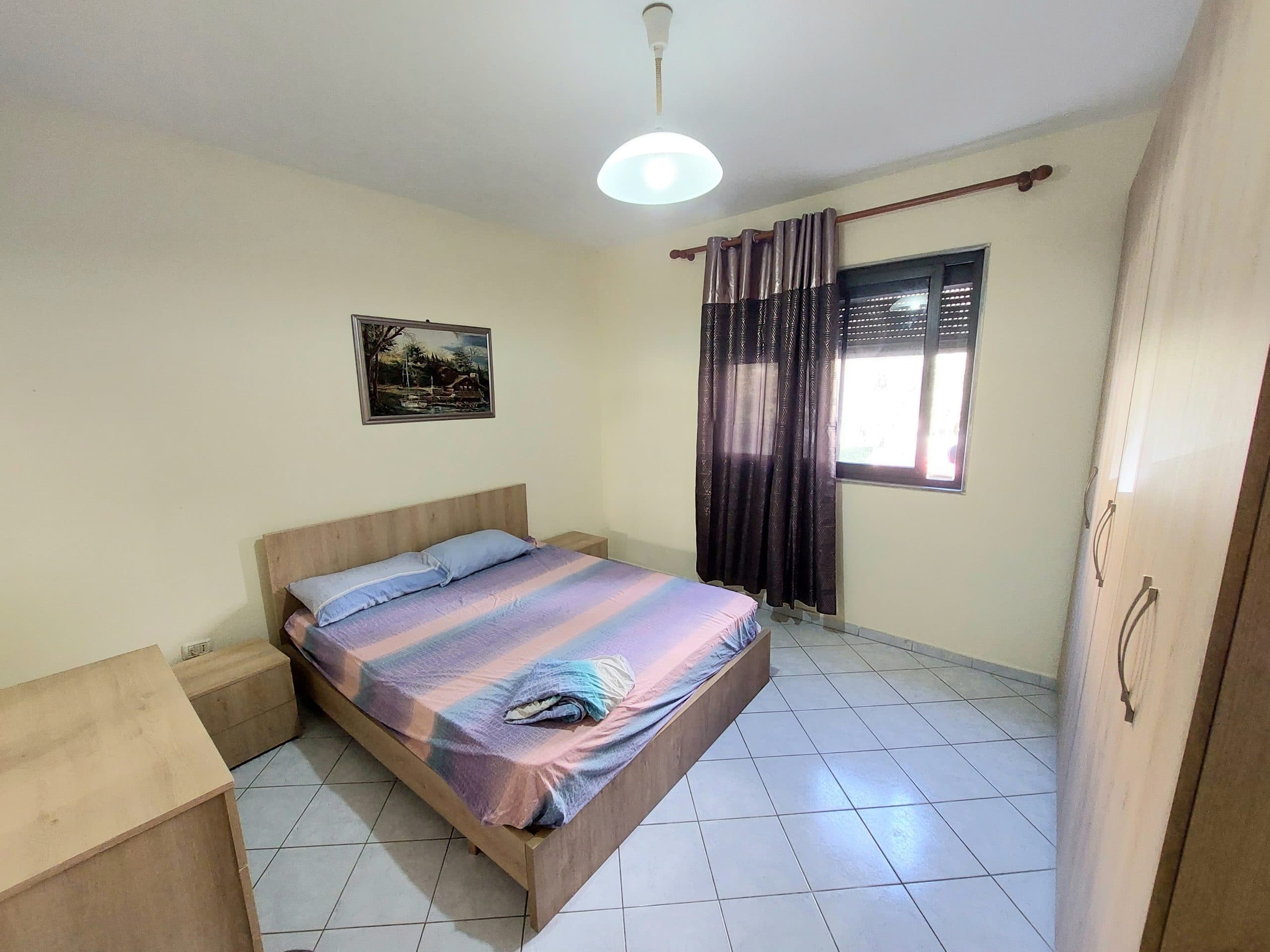 JEPET ME QERA APARTAMENT 1+1 PRANE HOTEL ROYAL,PLAZH, DURRES. 3