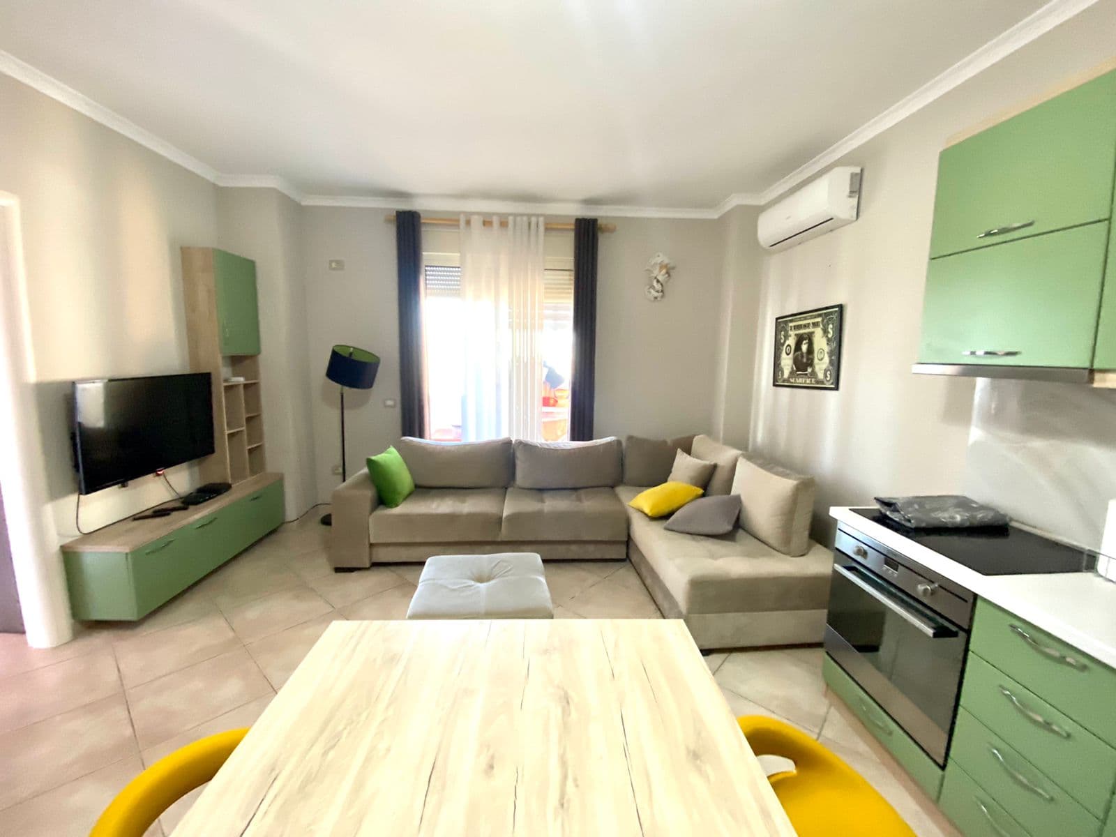 SHITET APARTAMENT 1+1 PRANE URES SE DAJLANIT PLAZH, DURRES. 3