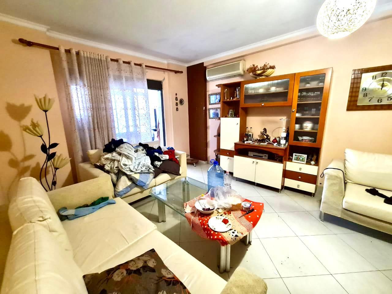SHITET APARTAMENT 2+1 PRANE ISH RAJONIT, DURRES.