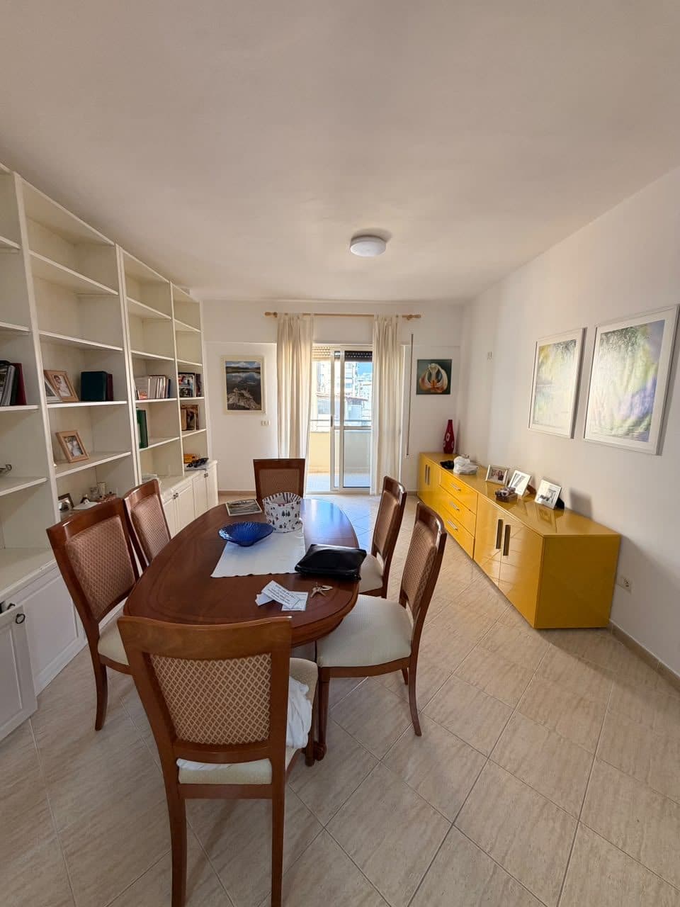 SHITET APARTAMENT 2+1 PRANE HOTEL FLORIDA,PLAZH,DURRES