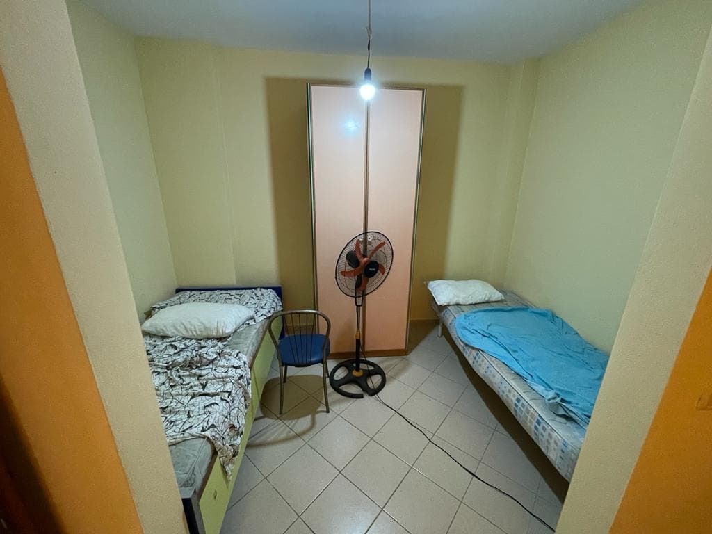 JEPET ME QERA APARTAMENT 1+1 , PRANE HOTEL MAJESTIC, PLEPA, DURRES. 4
