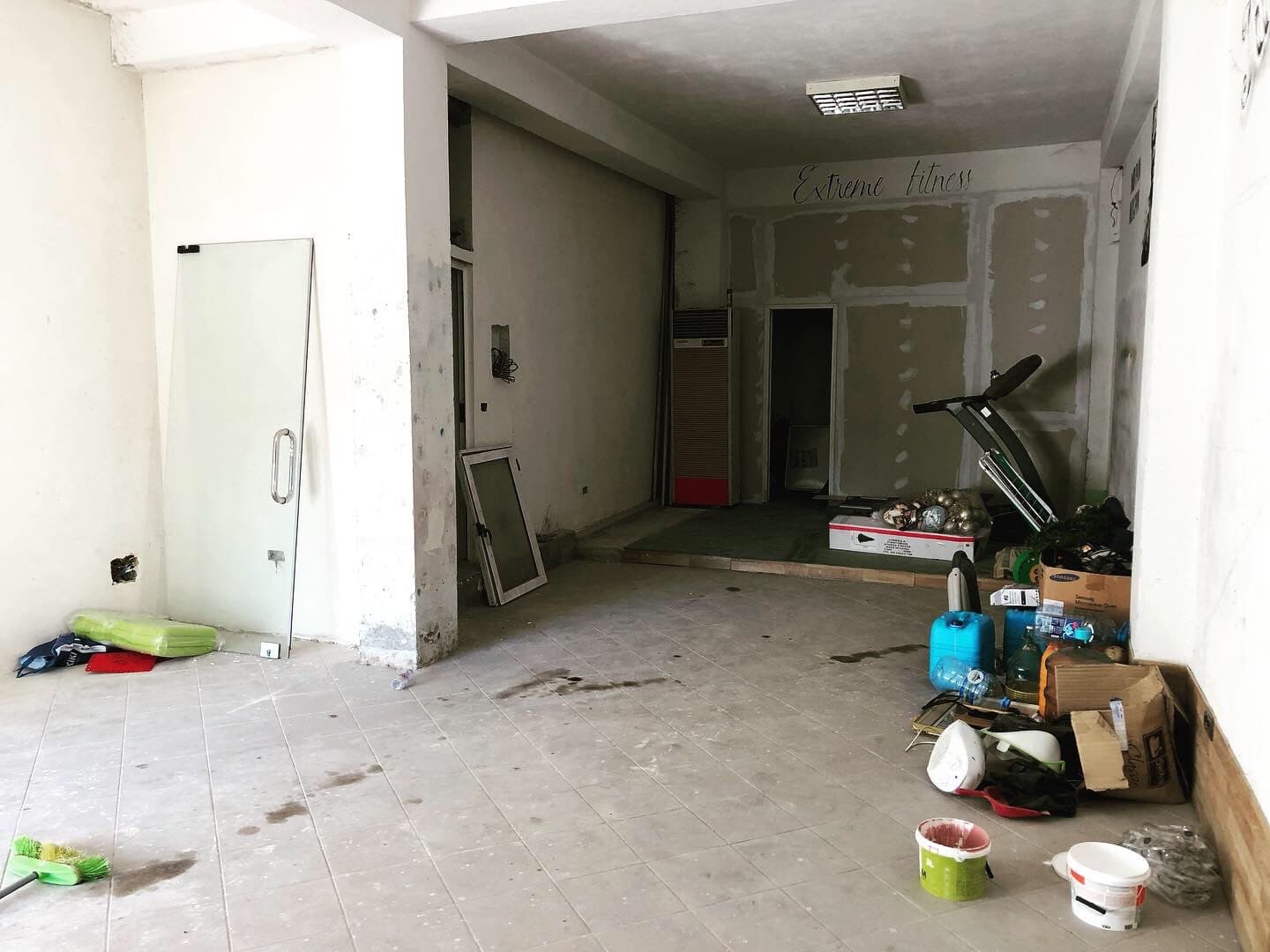 SHITET AMBJENT BIZNESI PRANE KRYQIT TE KUQ,DURRES! 2