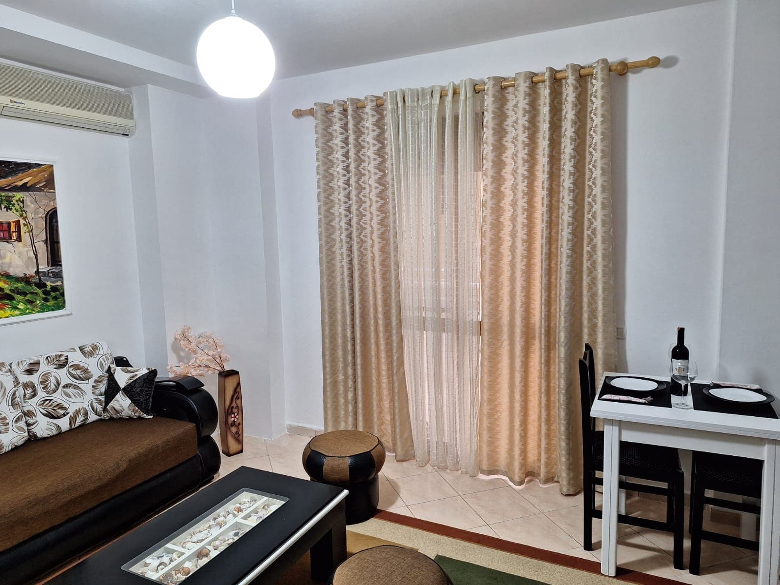 SHITET APARTAMENT 1+1, PRANE POSTES PLAZH, DURRES. 2