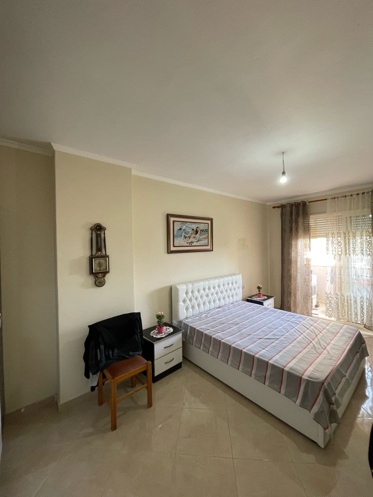 SHITET APARTAMENT 2+1+2 ISH URT , DURRES. 4
