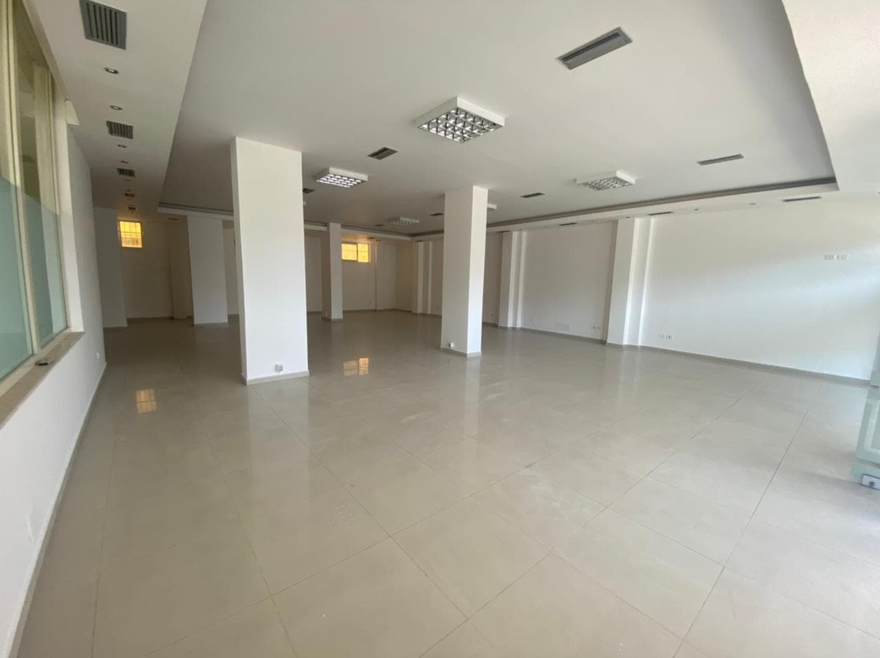 SHITET AMBIENT BIZNESI PRANE HOTEL MAJESTIC,SHKEMBI I KAVAJES , DURRES.