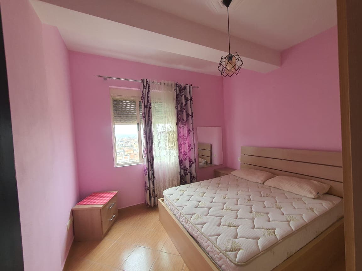 SHITET APARTAMENT 1+1 PRANE KAZAZIT,DURRES. 4