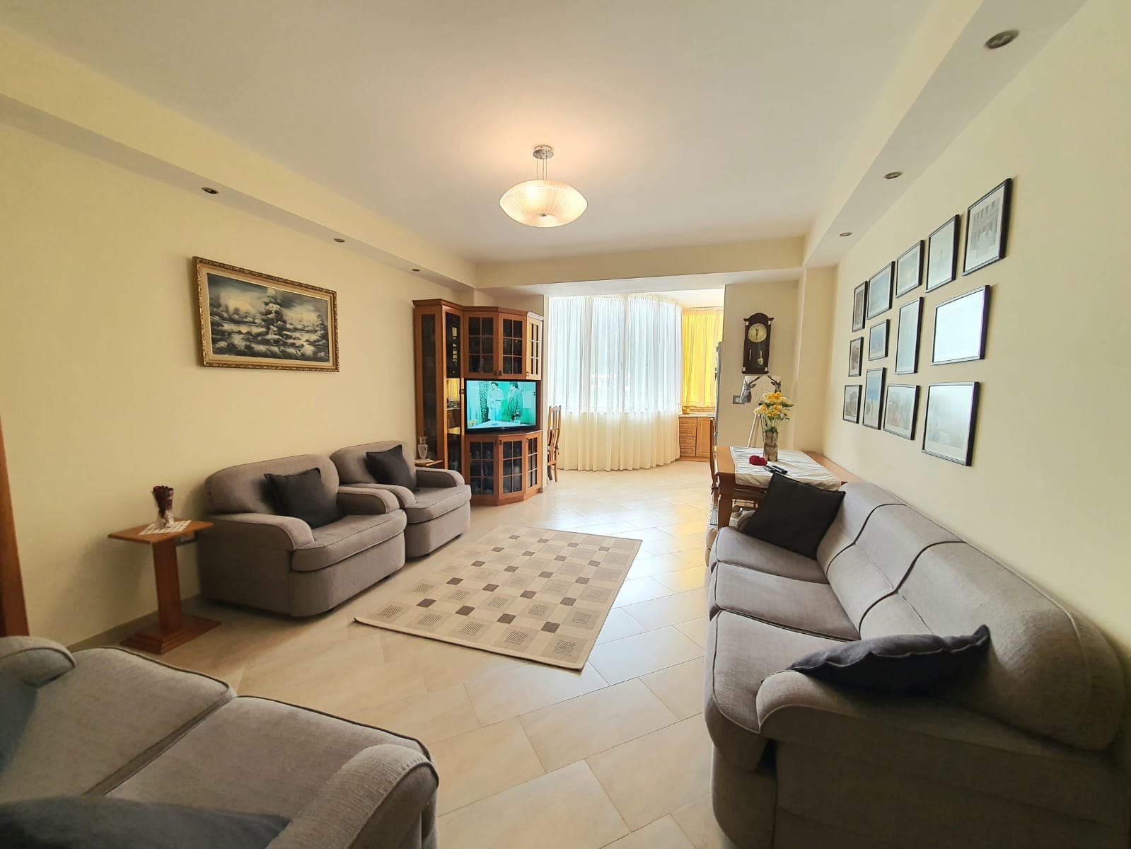 SHITET APARTAMENT 3+1 VOLLGA,DURRES.