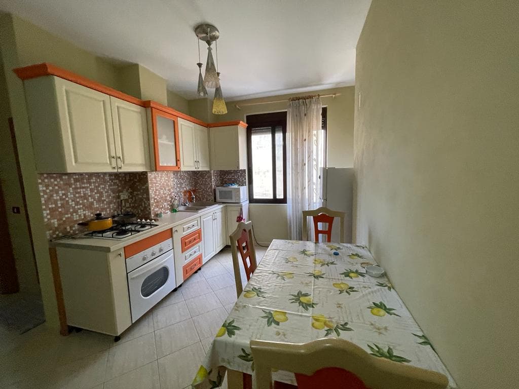 SHITET APARTAMENT 2+1 PRANE HOTEL ADRIATIK,PLAZH,DURRES. 3