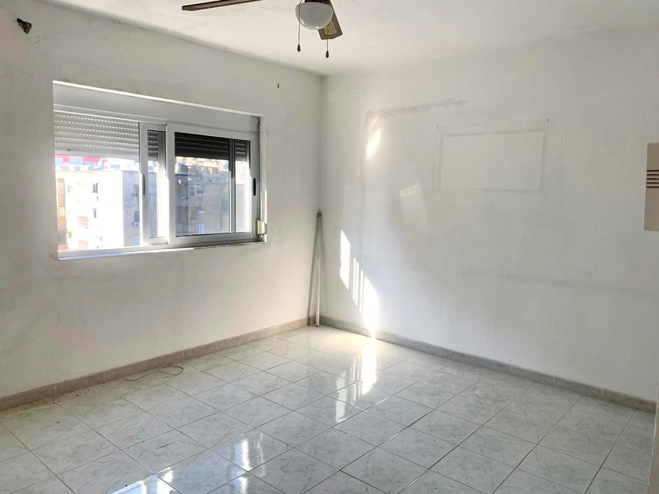 SHITET APARTAMENT 1+1, PRANE DEGES POLICISE, DURRES. 4