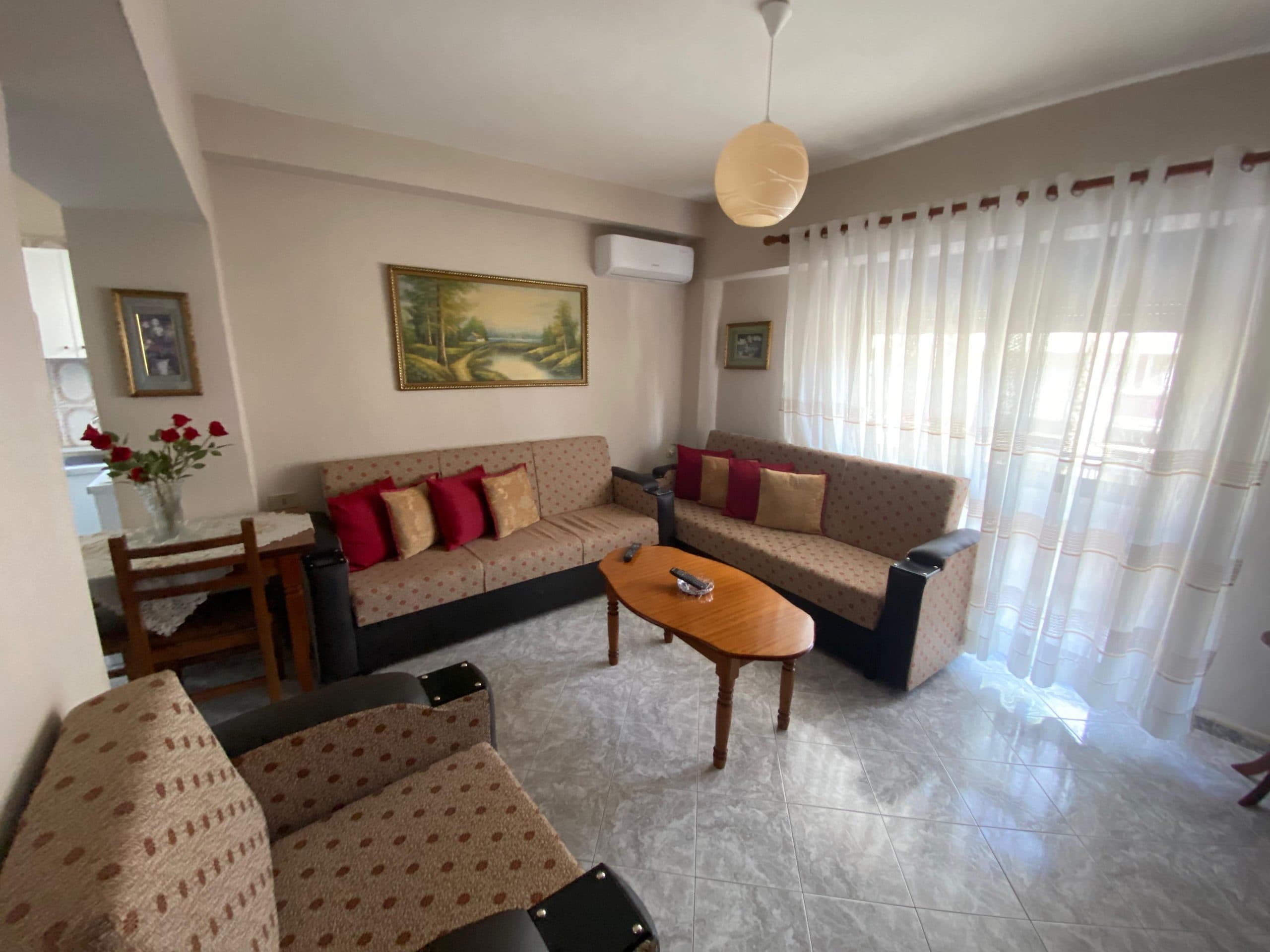 JEPET ME QERA APARTAMENT 2+1, BULEVARDI KRYESOR,DURRES.
