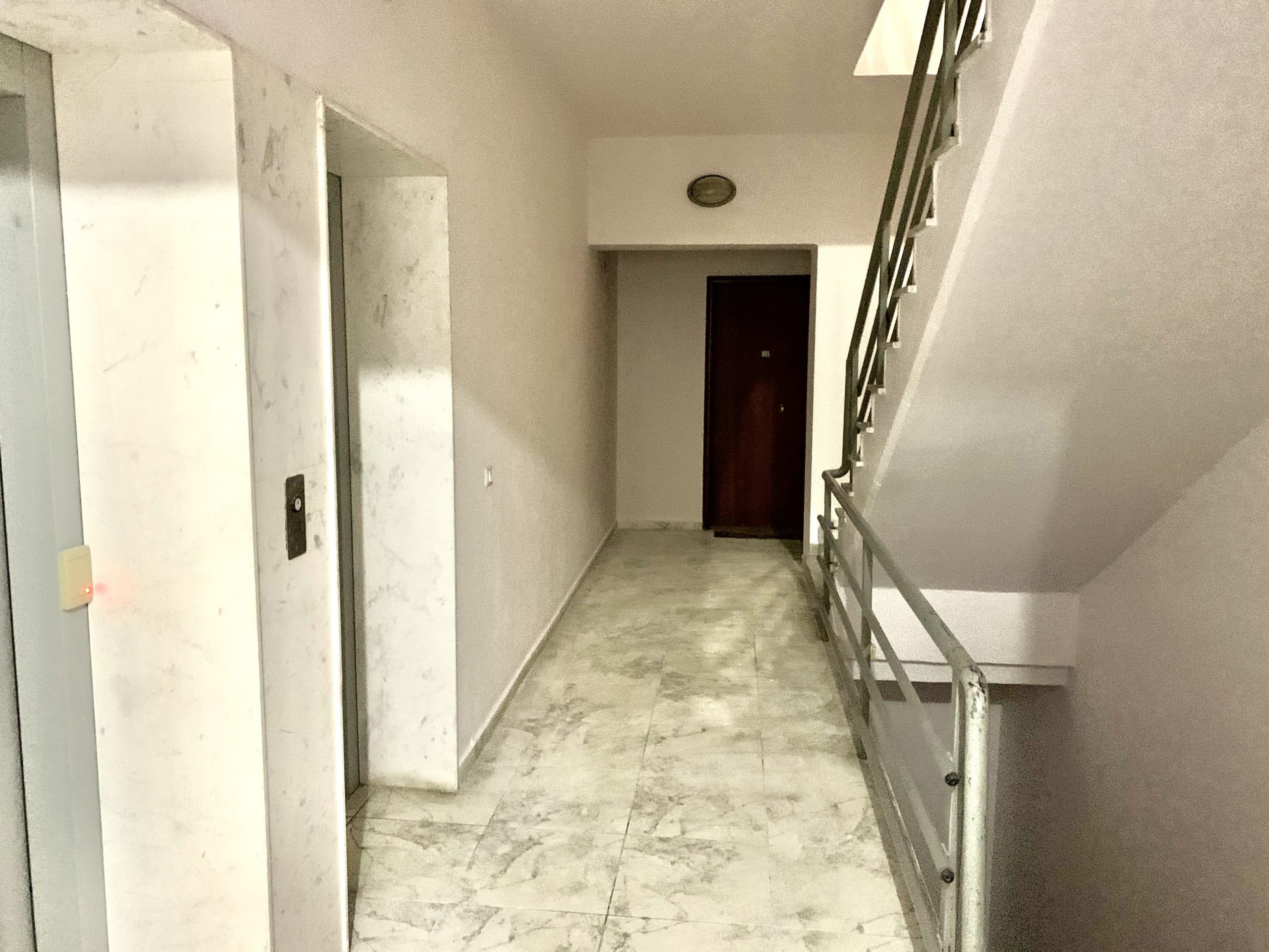 JEPET ME QERA APARTAMENT 2+1 NE VOLLGA,DURRES!