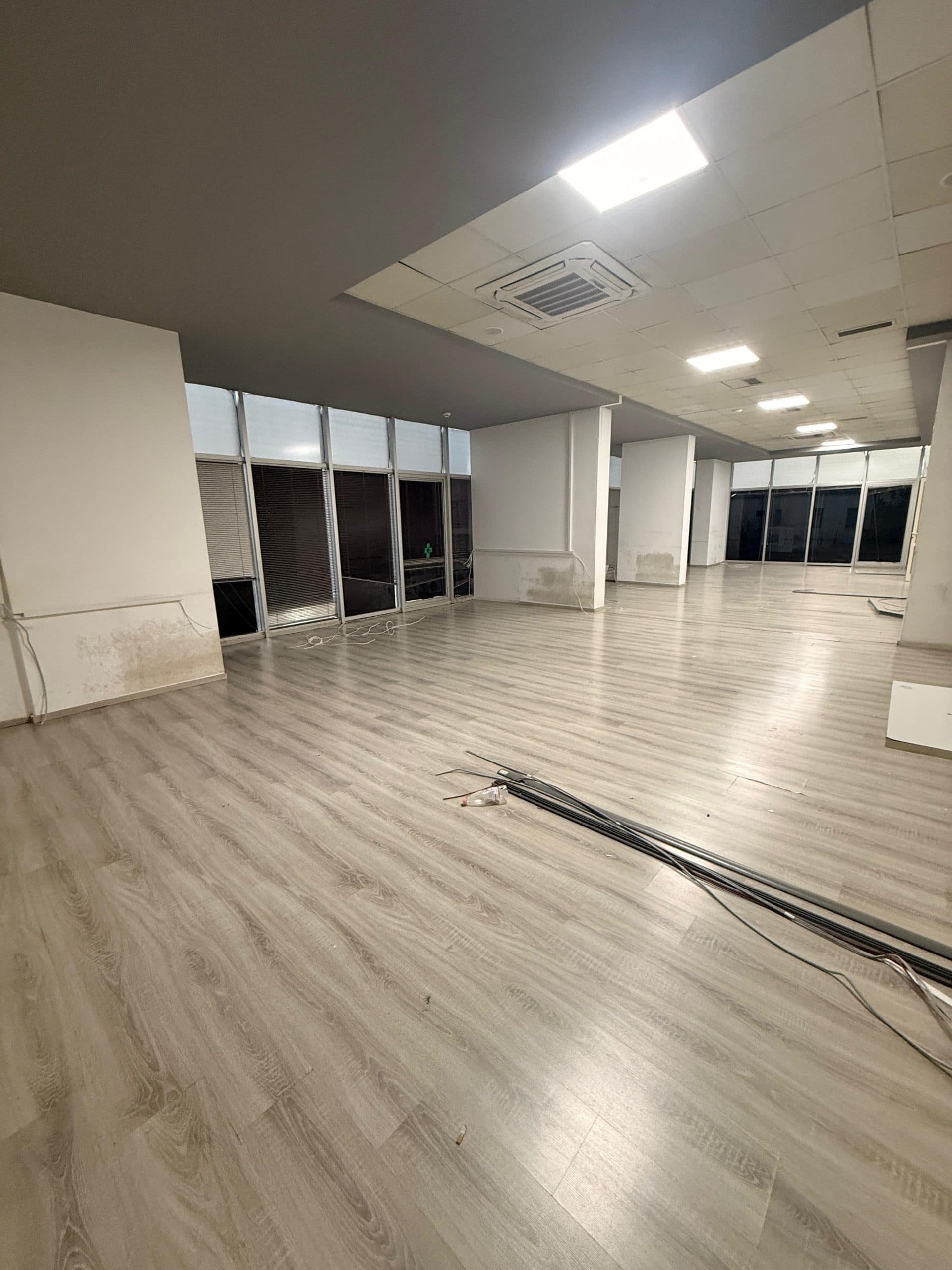 JEPET ME QERA AMBIENT BIZNESI ZONA E TATIMEVE, DURRES 3