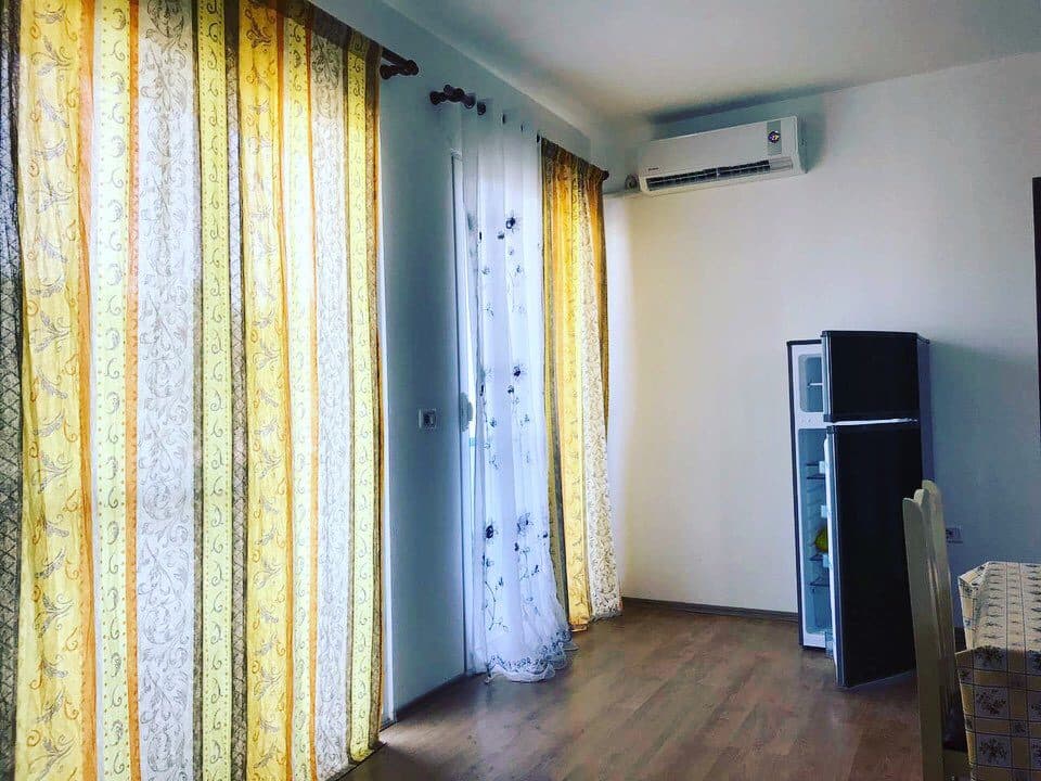 SHITET APARTAMENT 1+1 TE SHKEMBI I KAVAJES! 2