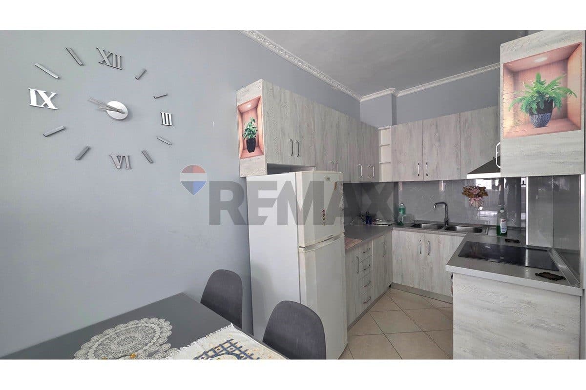 🏡 1+1 PREMIUM PËR SHITJE – PRANË SHKOLLËS ALI DEMI, VLORË